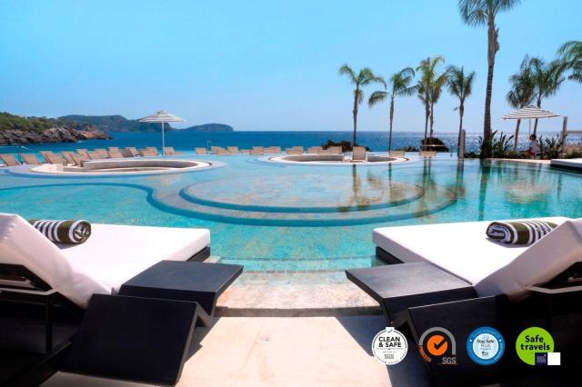 Bless Ibiza Hotel