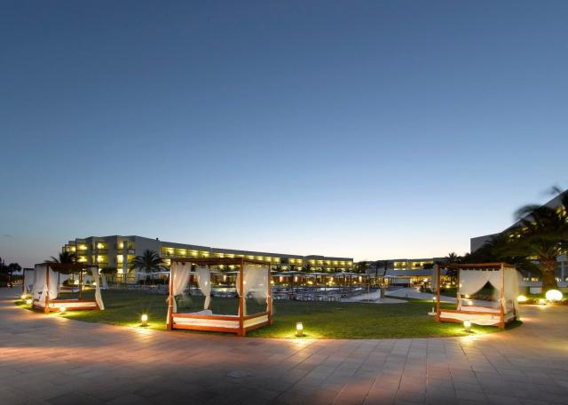 Hotel Grand Palladium Palace Ibiza Resort and Spa