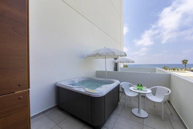 Hotel The Ivi Mare