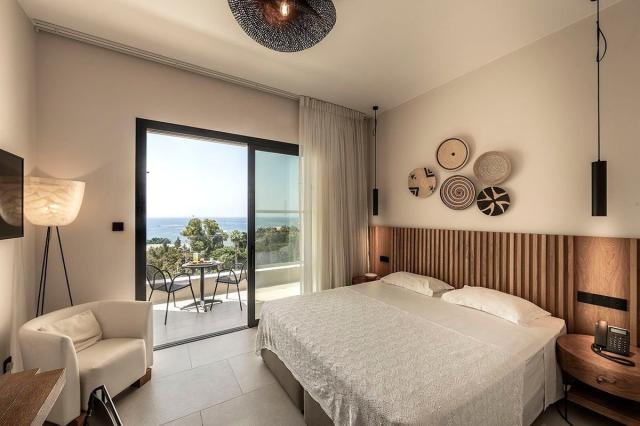 Anemi Hotel & Suites
