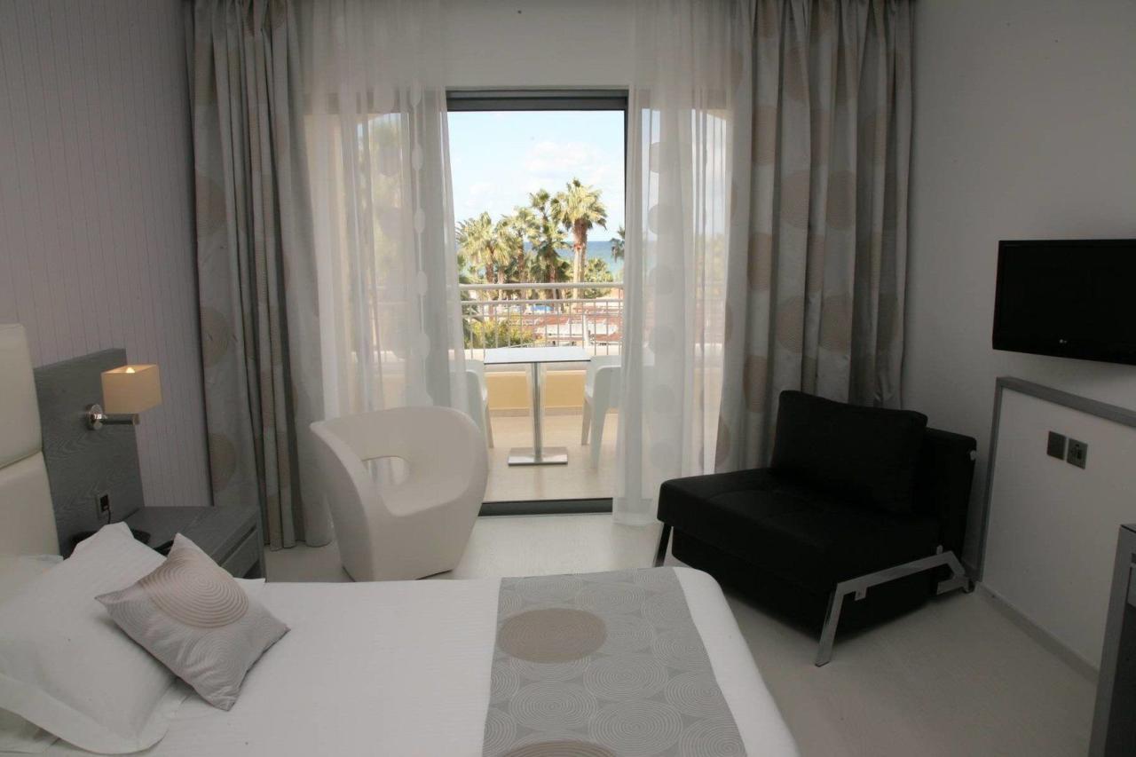 St. George Beach Hotel & Spa Resort