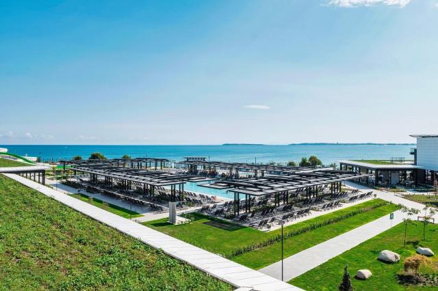 Voya Beach Resort
