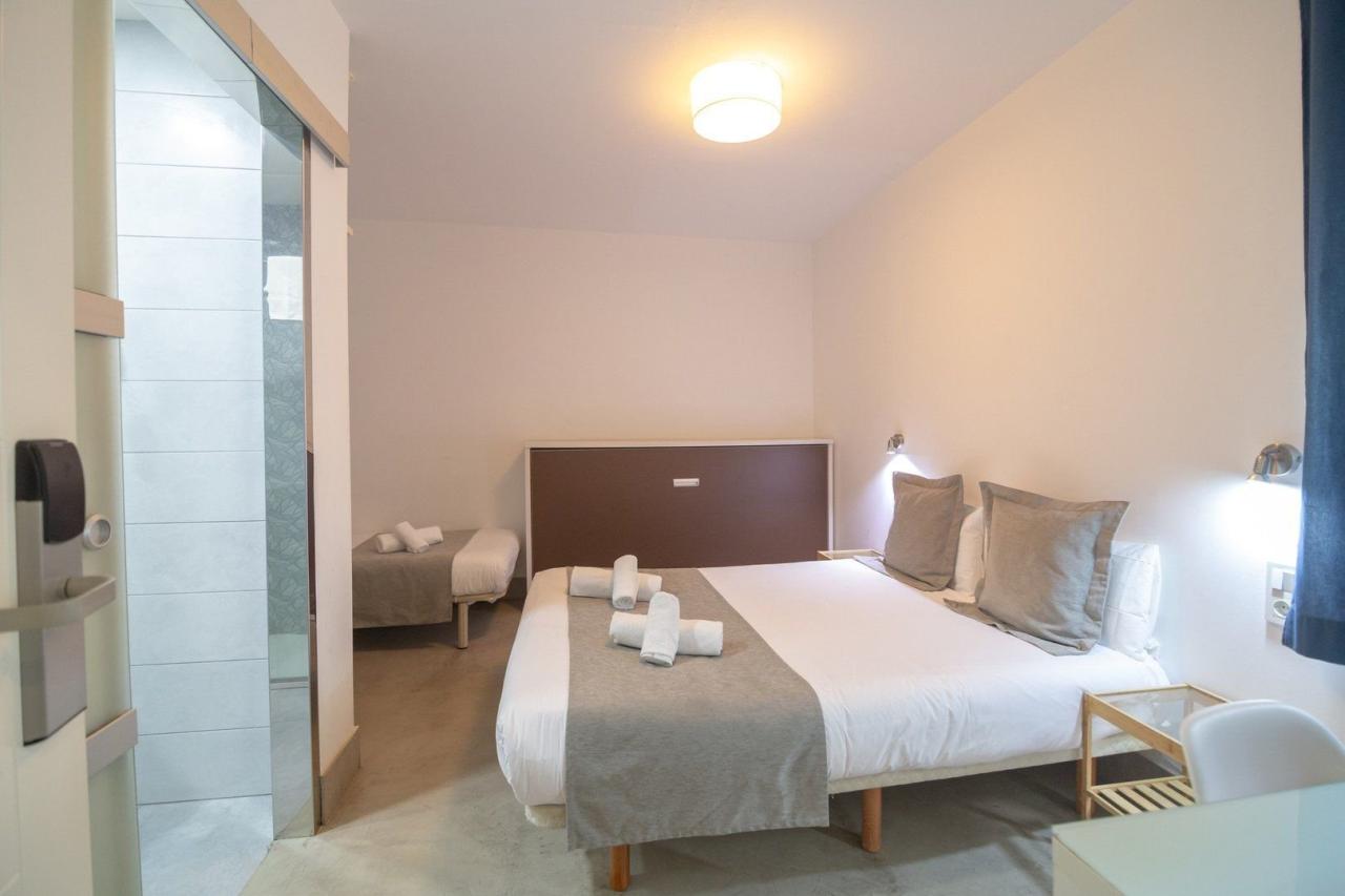 La Milagrosa Hotel and Apartments