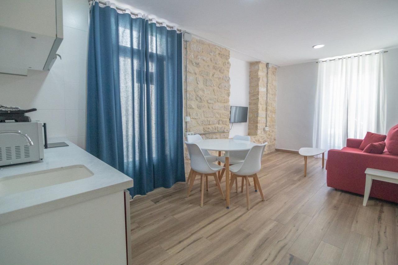 La Milagrosa Hotel and Apartments