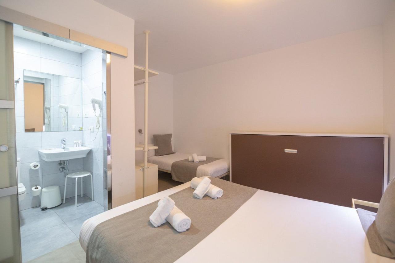 La Milagrosa Hotel and Apartments