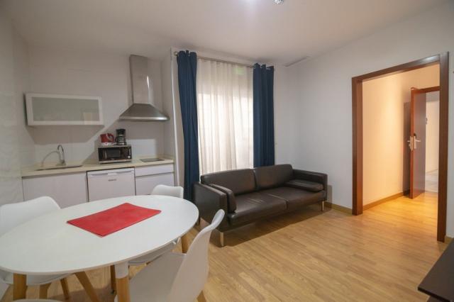 La Milagrosa Hotel and Apartments