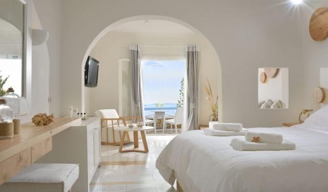 Saint John Mykonos Hotel