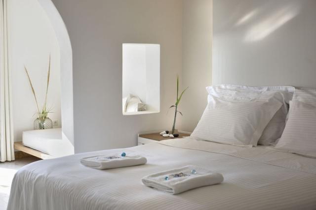 Saint John Mykonos Hotel