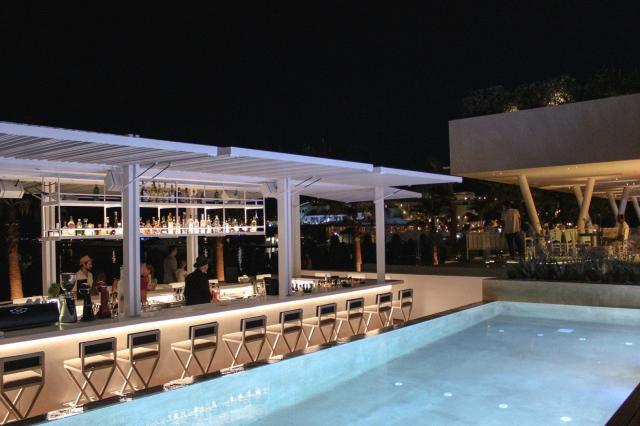Mykonos Dove Beach Hotel