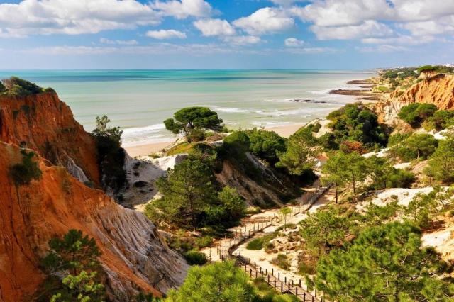 Pine Cliffs Resort, the Luxury Collection