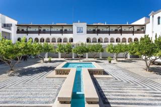 Pine Cliffs Hotel a Luxury Collection Resort