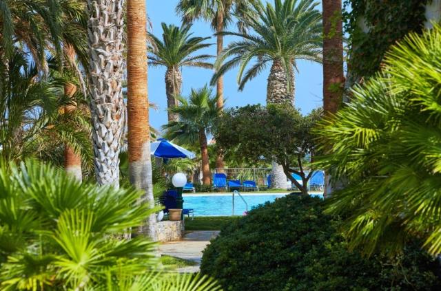 Hotel Sirens Beach