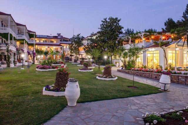 Porfi Beach Hotel