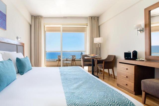 Hotel Golden Bay Beach