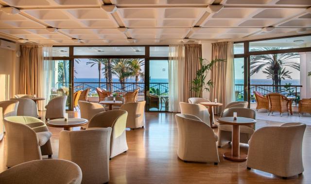 Hotel Constantinou Bros Athena Beach
