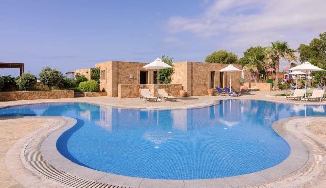 Hotel Kernos Beach