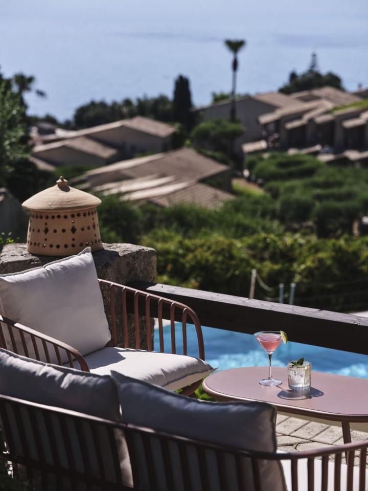 Hotel Aeolos Beach