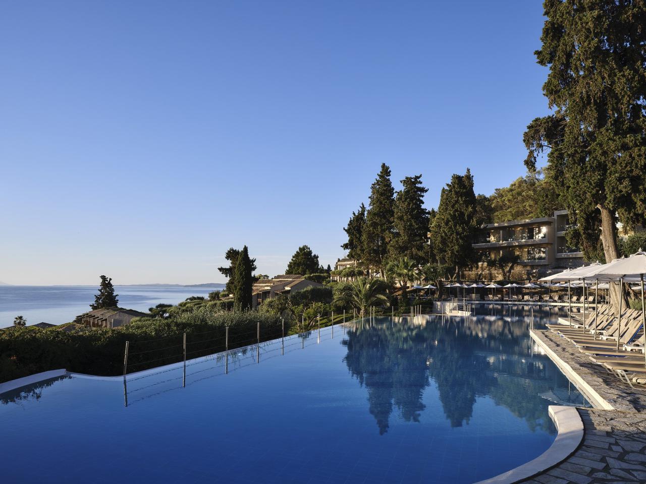 Hotel Aeolos Beach