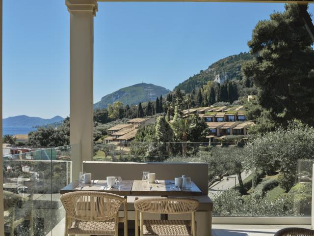 Hotel Aeolos Beach
