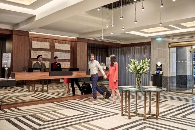 Hotel Electra Metropolis Athens
