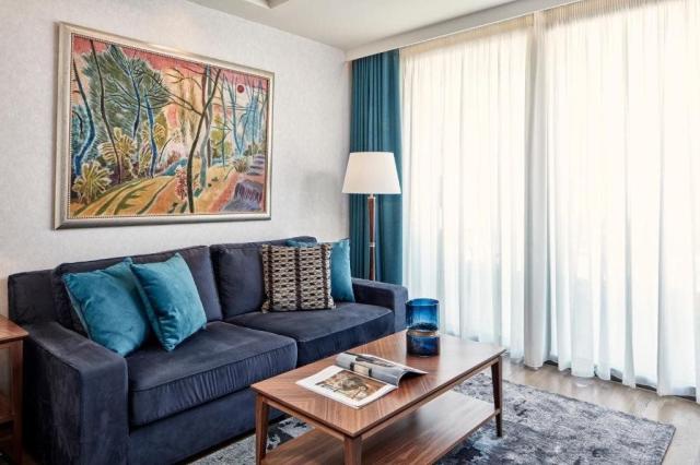 Hotel Electra Metropolis Athens