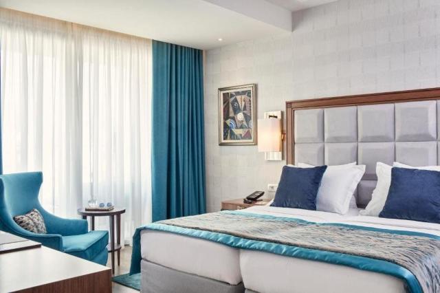 Hotel Electra Metropolis Athens