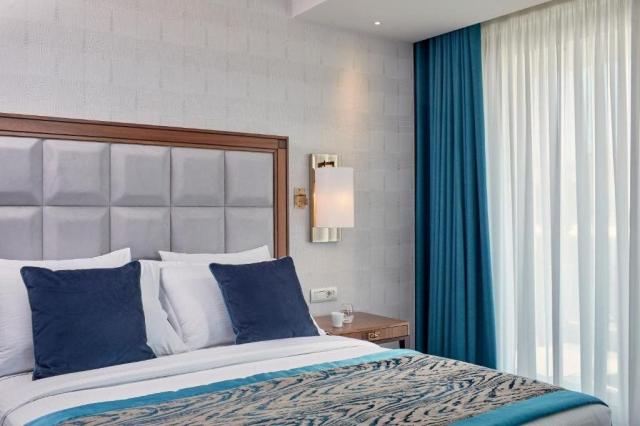Hotel Electra Metropolis Athens