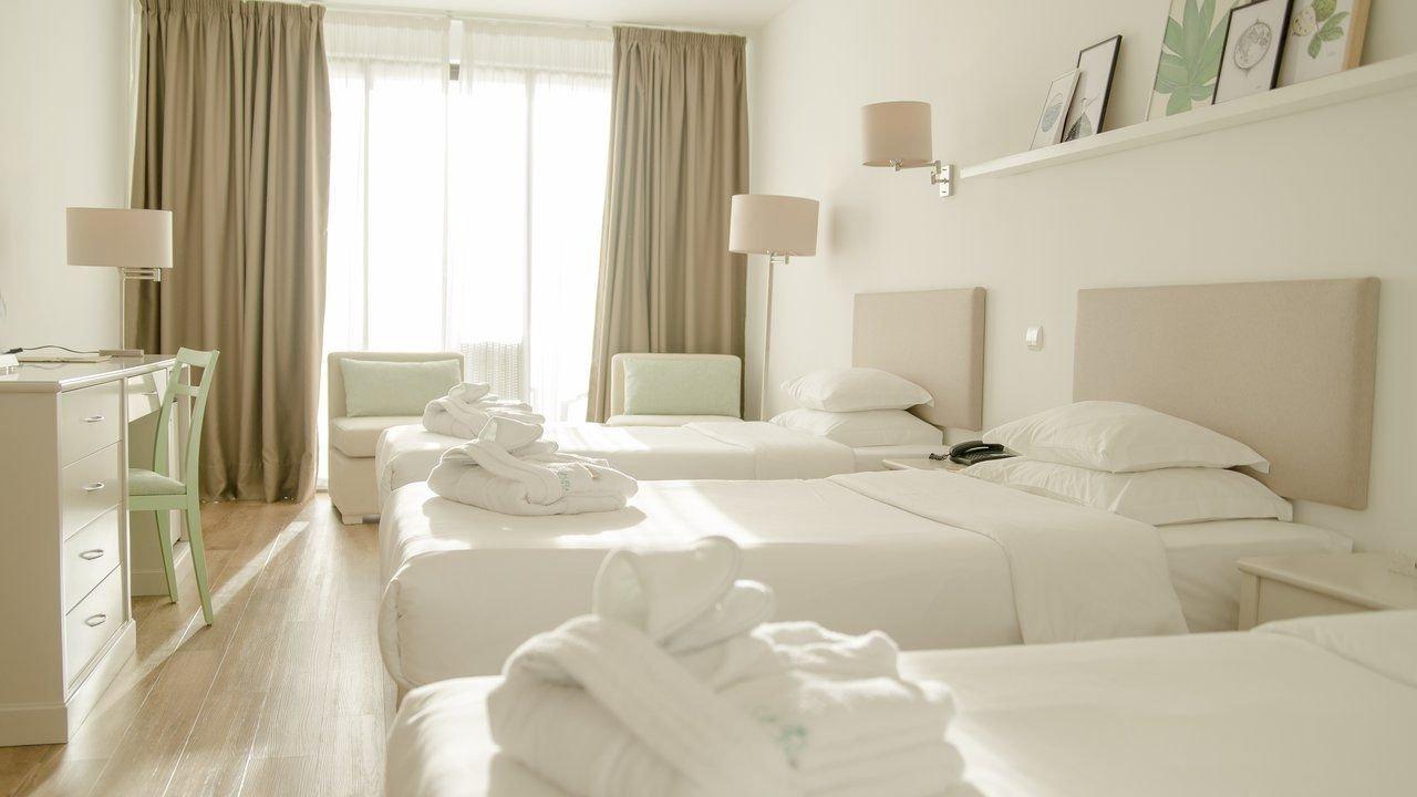 Caloura Hotel Resort