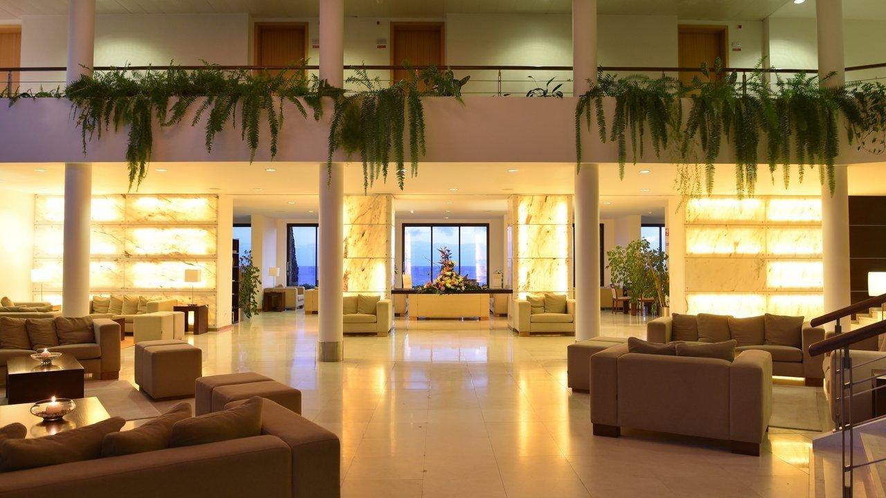 Caloura Hotel Resort