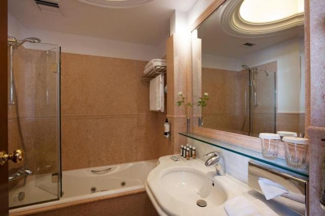 Hotel Electra Athens