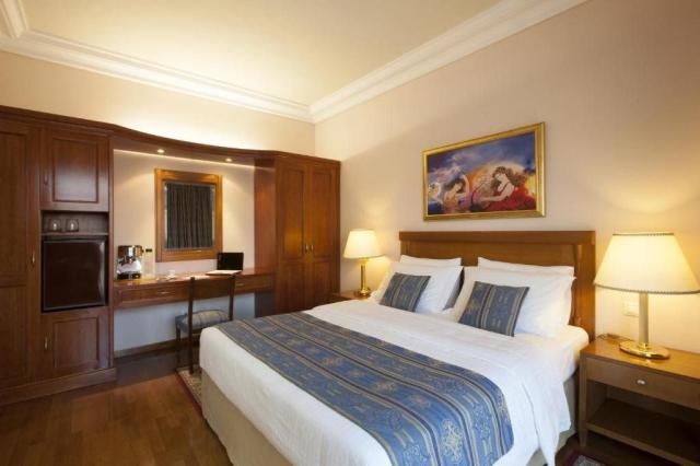 Hotel Electra Athens