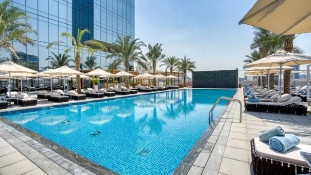 Hotel The First Collection JVC
