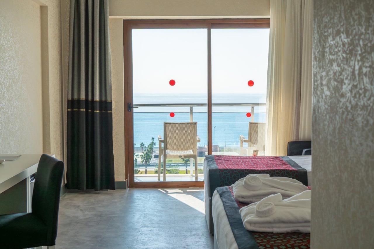 Hotel Casa Fora Beach Resort