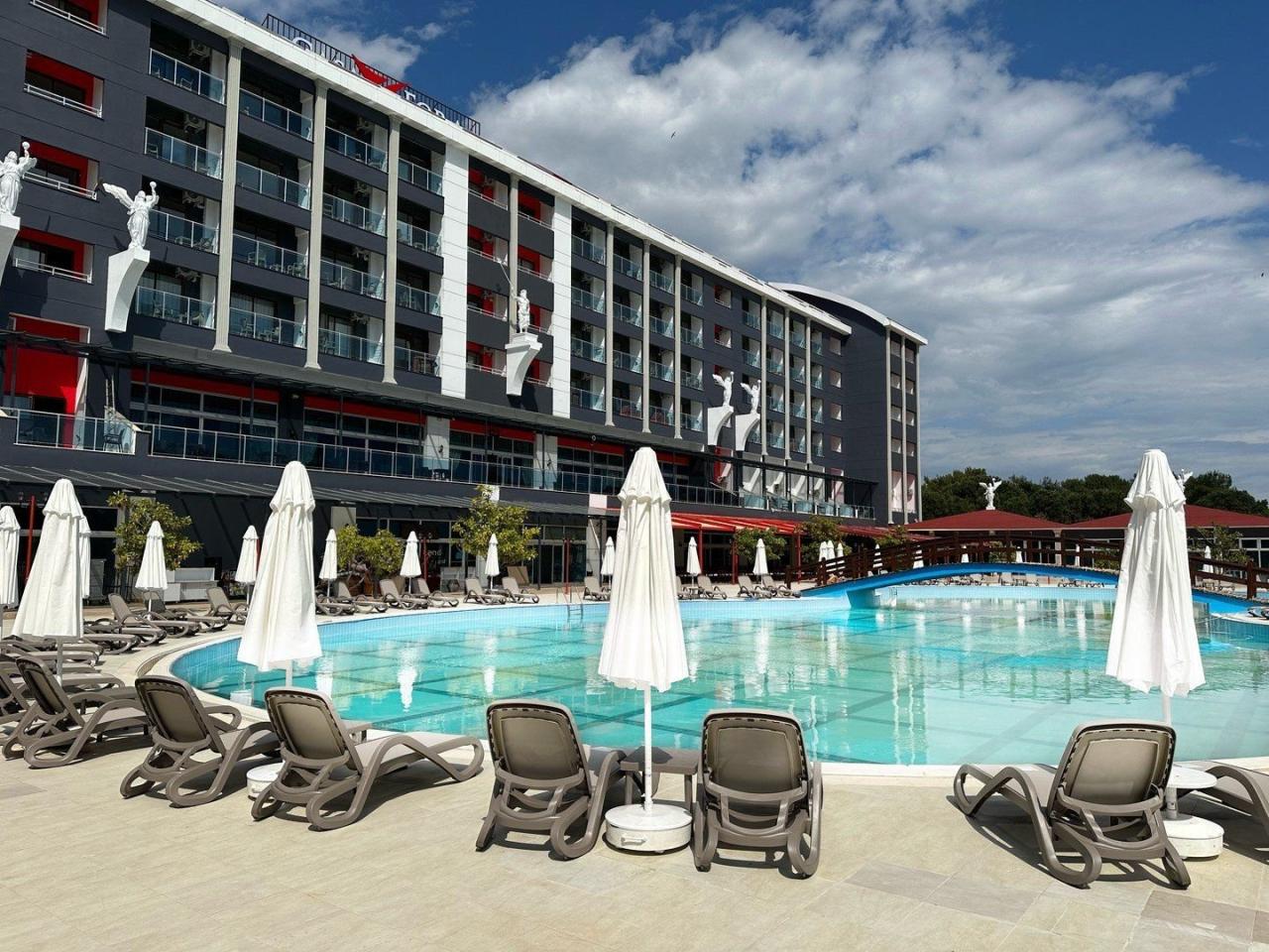 Hotel Casa Fora Beach Resort