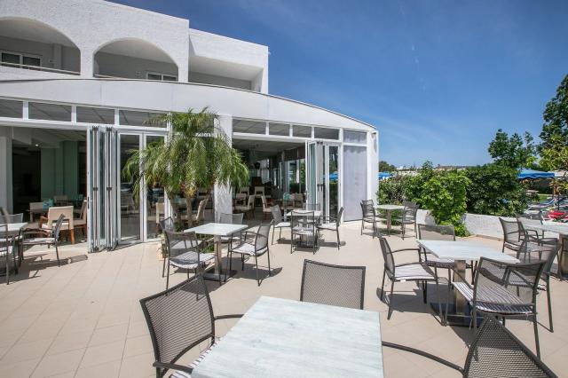 Hotel Lymberia