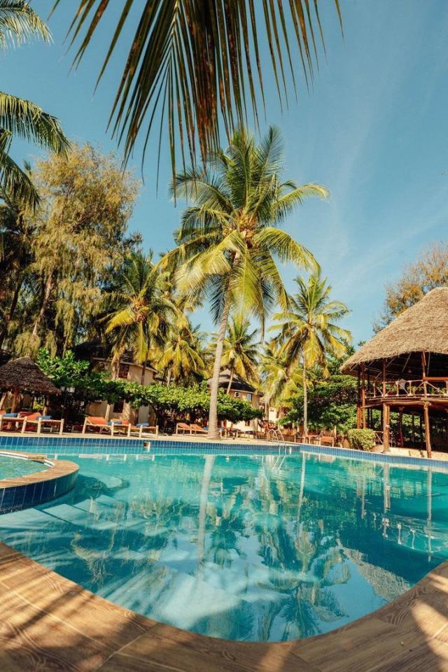 Hotel Sansi Kae Beach Resort & SPA