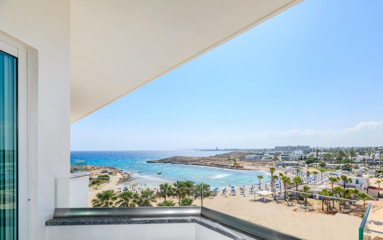 Hotel Tasia Maris Sands