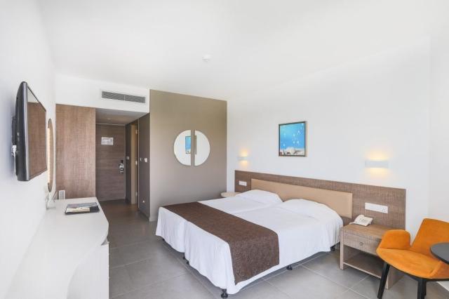 Hotel Vassos Nissi Plage