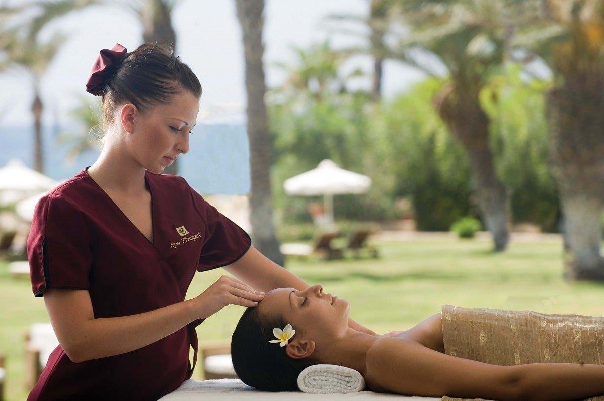 Constantinou Bros Asimina Suites Hotel