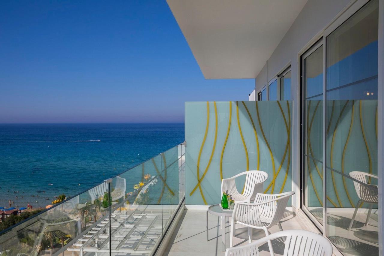 Hotel Constantinos The Great Beach