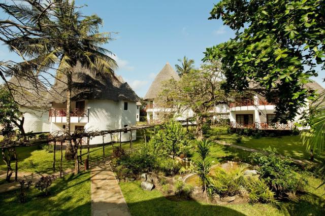 Hotel Neptune Village Beach Resort & Spa