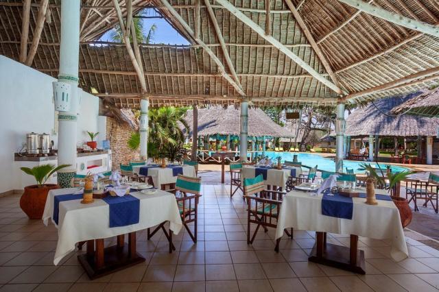 Hotel Neptune Village Beach Resort & Spa