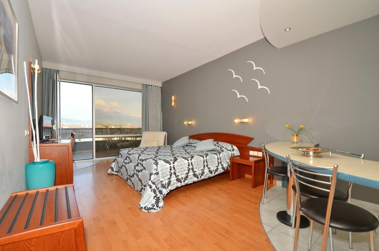 Evilion Sea and Sun Hotel