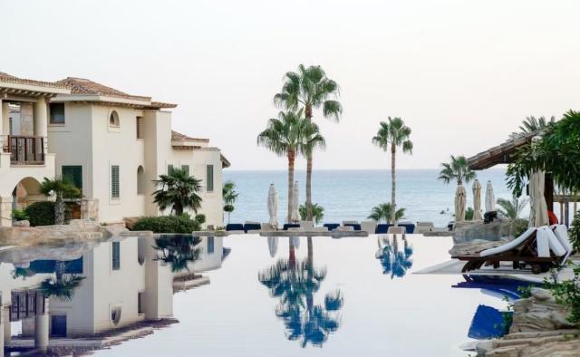 Columbia Beach Resort