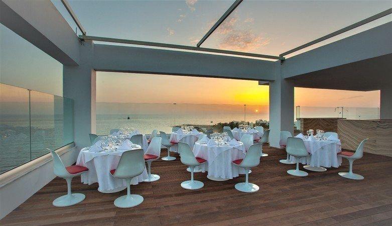 King Evelthon Beach Hotel and Resort