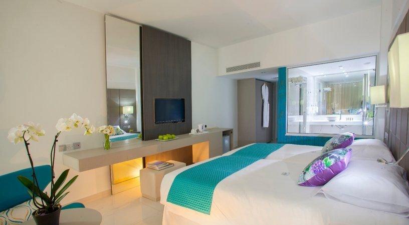 King Evelthon Beach Hotel and Resort