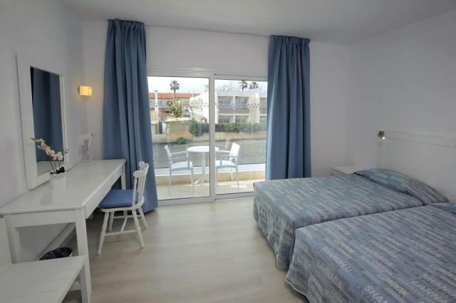 Liquid Hotel Apartments