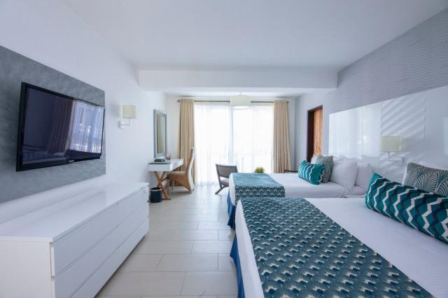 Leopard Beach Resort & Spa