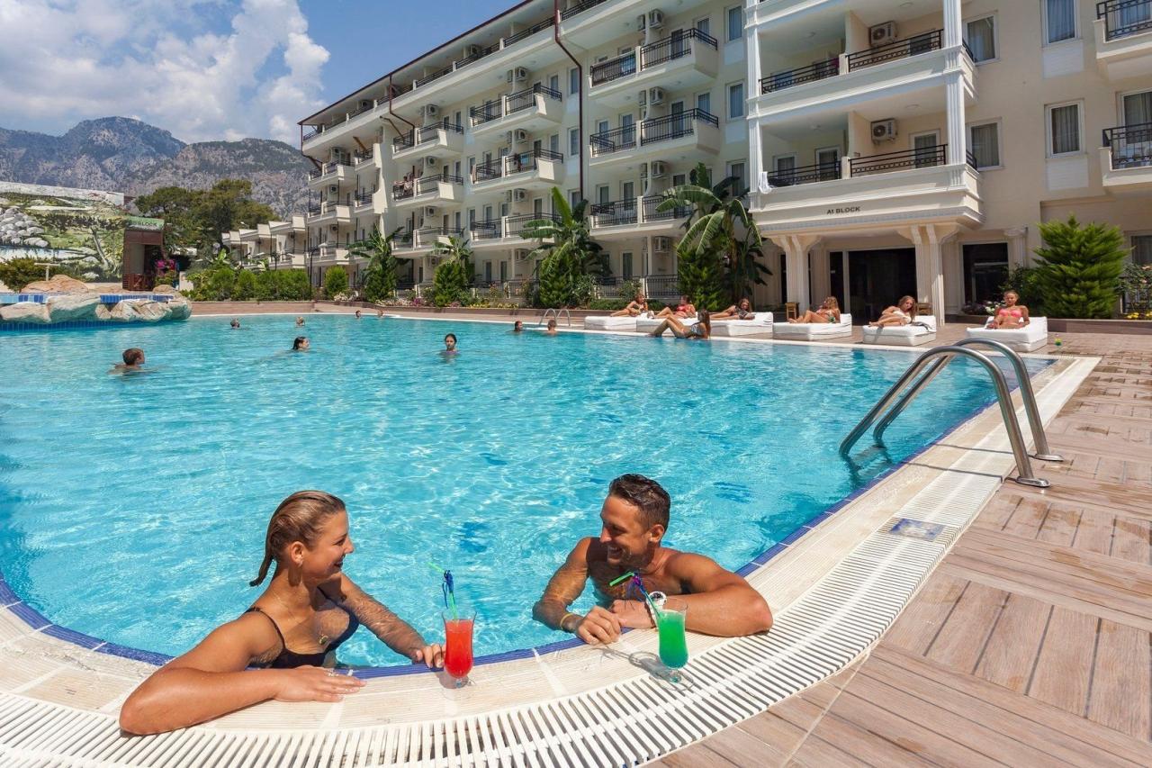 Hotel Club Belpinar