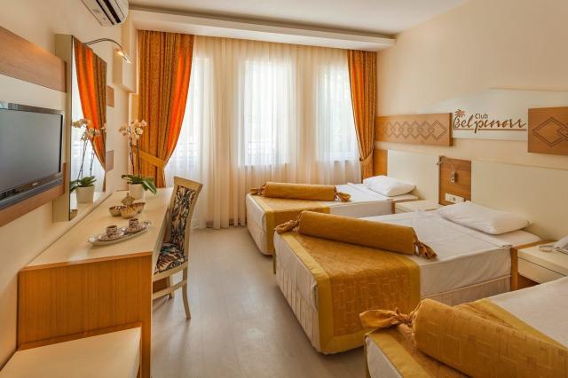 Hotel Club Belpinar